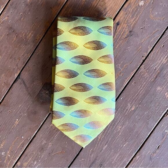 Cezanne Almond Seed Vintage Tie - Picture 1 of 3